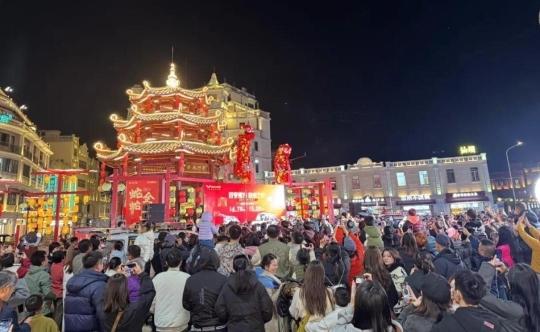 請(qǐng)到廣東過大年丨汕頭躋身全國(guó)“年味小城”，百變魔方年貨集市開市